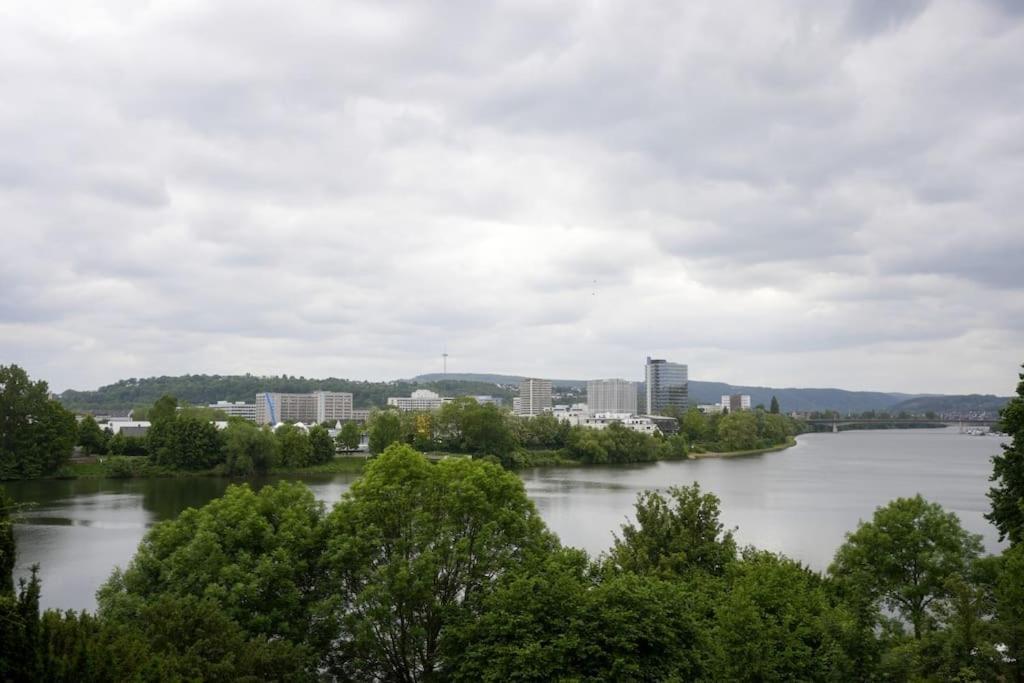 Apartment Boho Stil Mit Flussblick Nahe Stadtzentrum